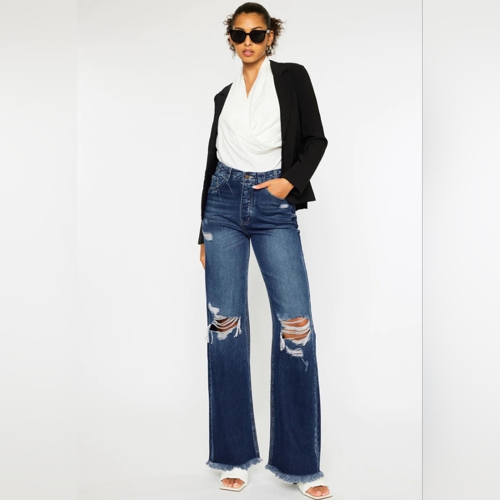 NWTs, Kancan, Jules Ultra High Rise 90's Flare Jean